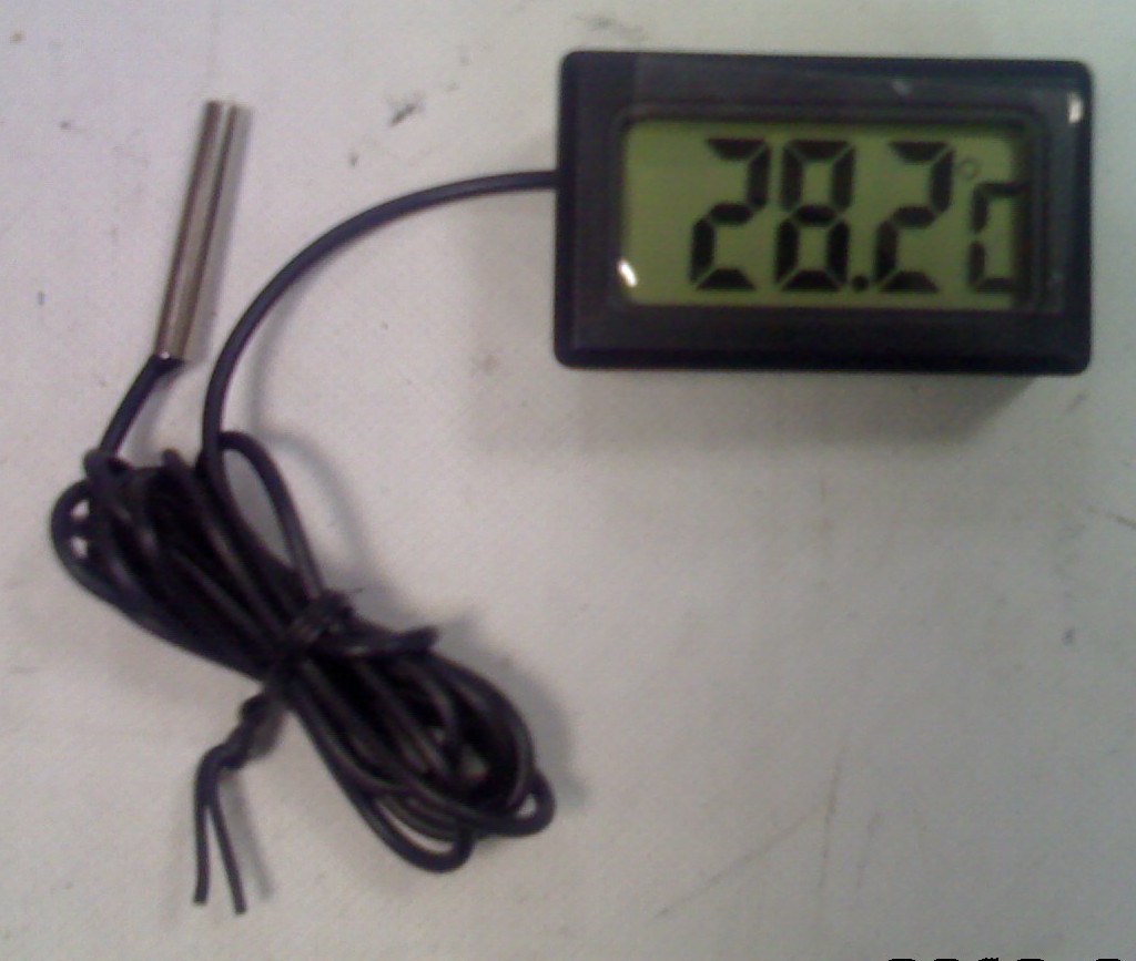 Електронен термометър за вграждане