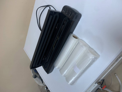 vacuum_sealer.jpg